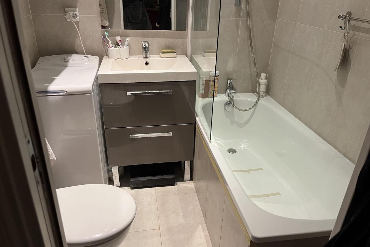 Charming Apartment In The Heart Of 파리 외부 사진